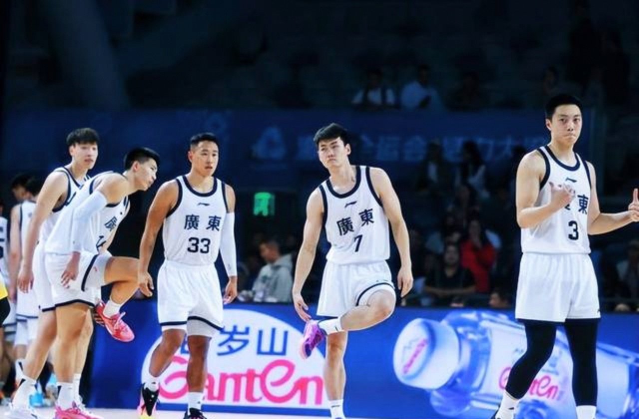 详细阅读:开云全站APP官方下载风云突变!山东男篮集结日主帅复盘;CBA常规赛版图或变;引发热议;心理建设被强调的简单介绍 开云全站APP官方下载风云突变!山东男篮集结日主帅复盘;CBA常规赛版图或变;引发热议;心理建设被强调的简单介绍